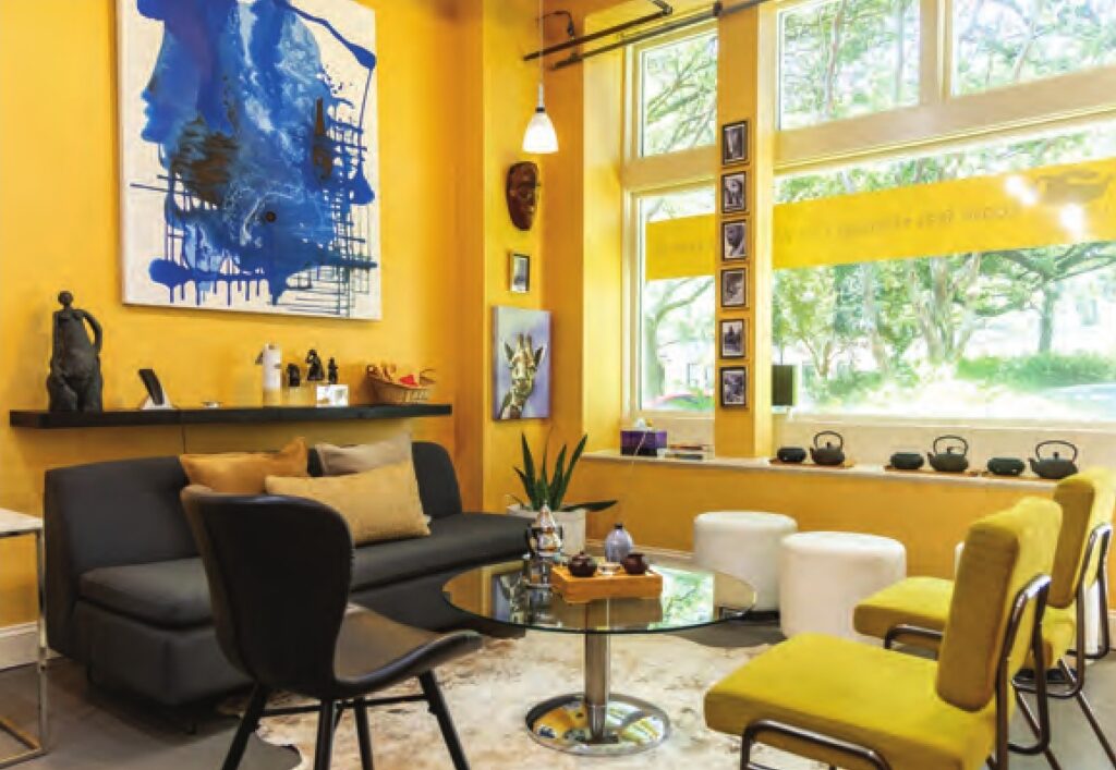 Sipping Tea in Savannah