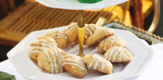 White Chocolaty Peach Cookies